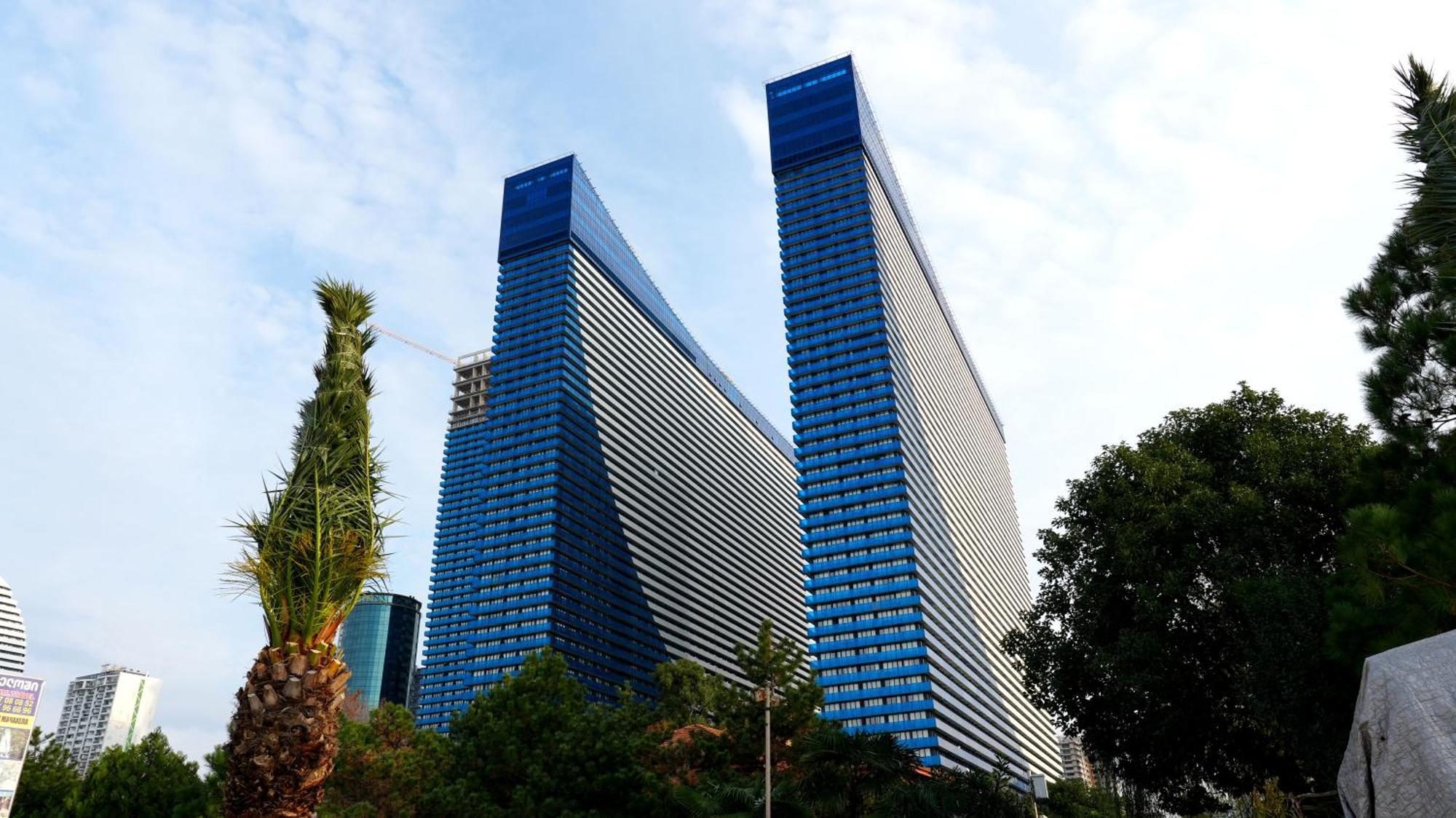 Lux Apart Hotel 555 巴统 外观 照片